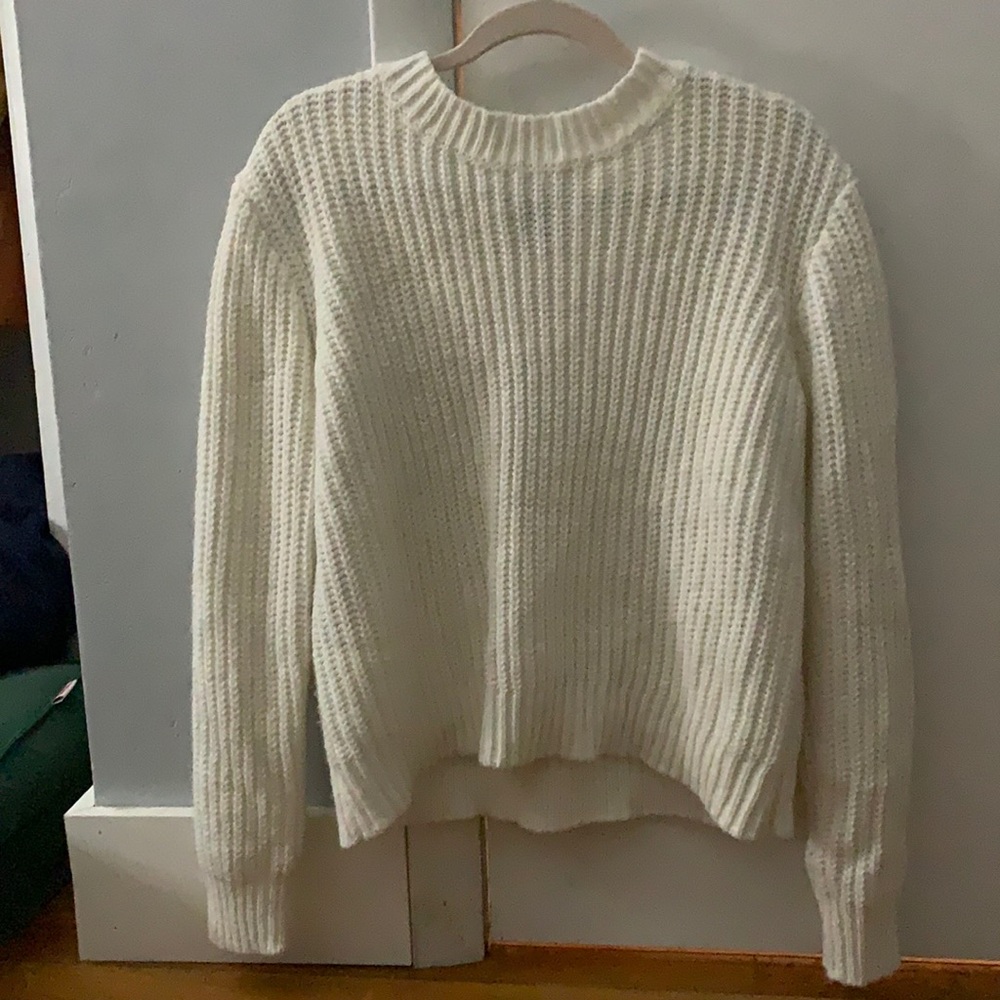 F21 white sweater